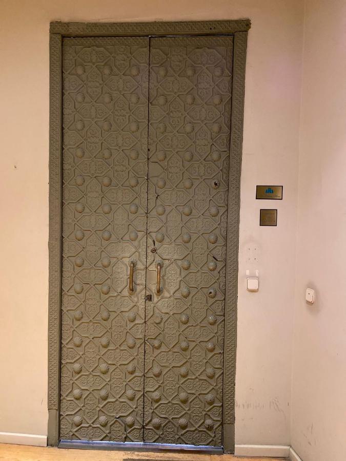 Opera Roost Hotell Madrid Exteriör bild